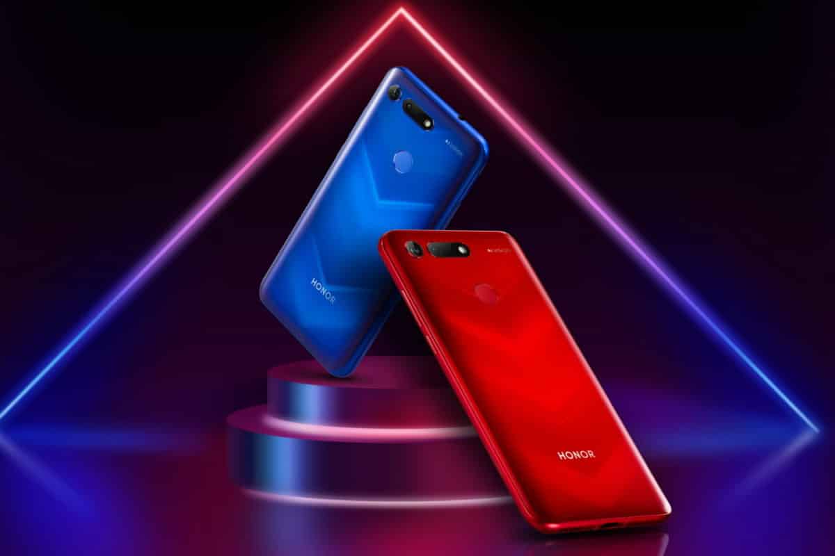 Honor View 20, version Phantom Red, by Moschino