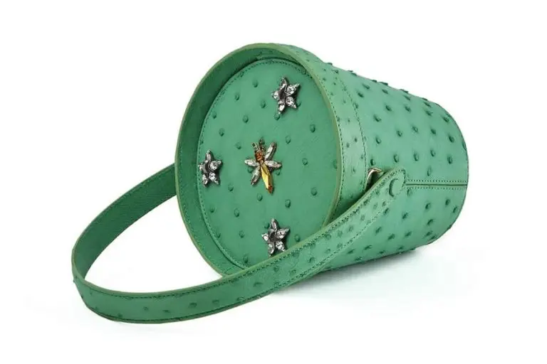 The Collector Genève signe la collection de sacs Spring Azure