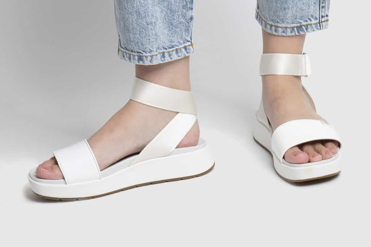 UGG, les sandales ultra light 100% confortables