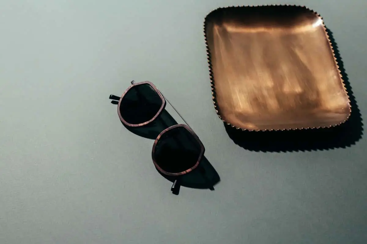 Shelter, les solaires en bois naturel