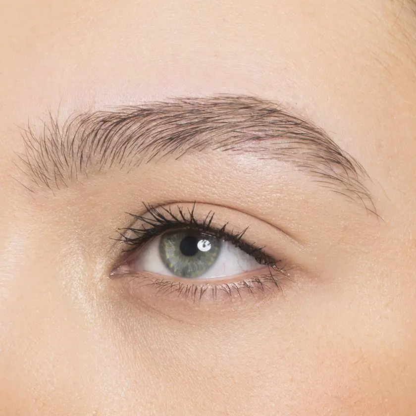 sourcil mascara regard