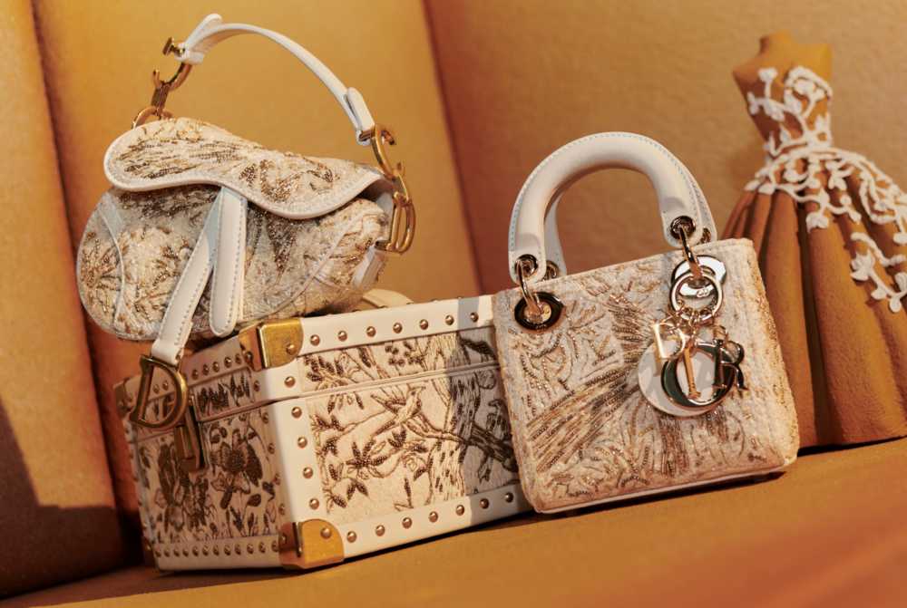 A Wonderful World of Dior A Wonderful Christmas chez Harrods sacs à main