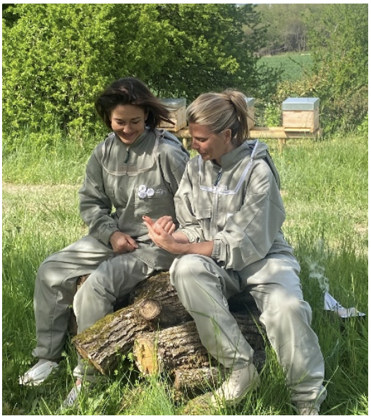 Sophie Vann Guillon et Stéphanie Vuadens pour Essence of Bees