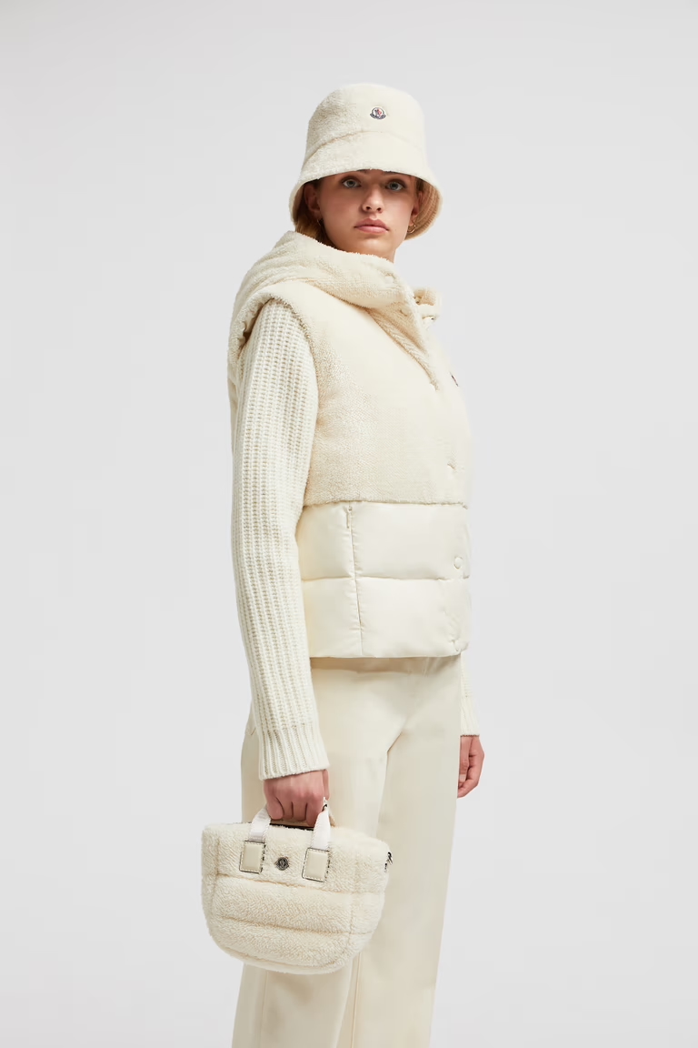 Moncler accessoires chics