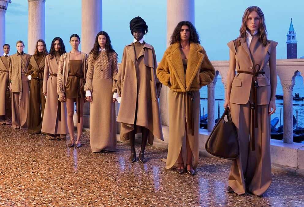 Max Mara collection Resort 2025 en brun Pantone