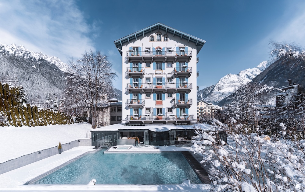 chamonix facade hotel Mont-Blanc