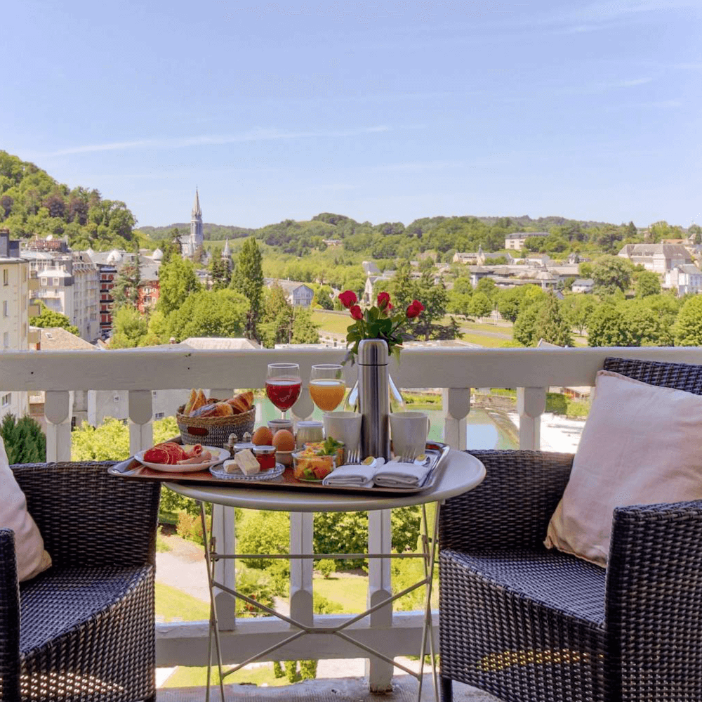 Hautes-Pyrénées : terrasse