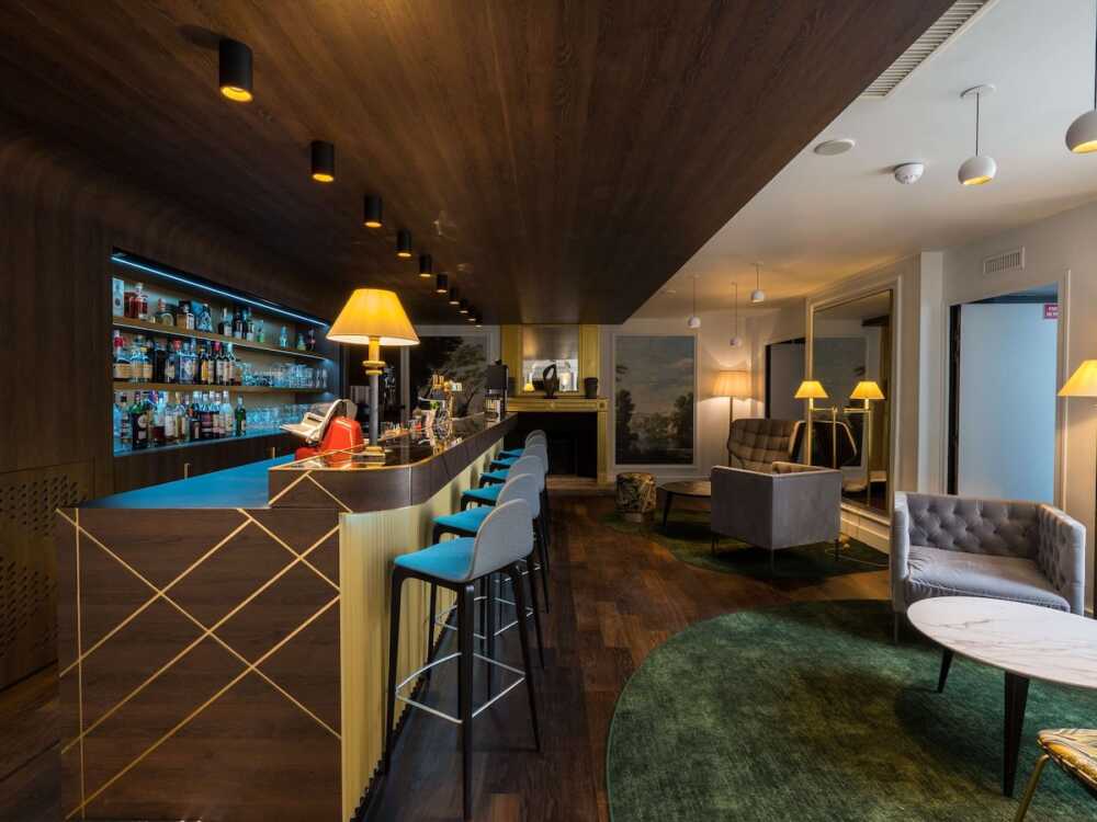 Hôtel de l’Aigle Noir bar