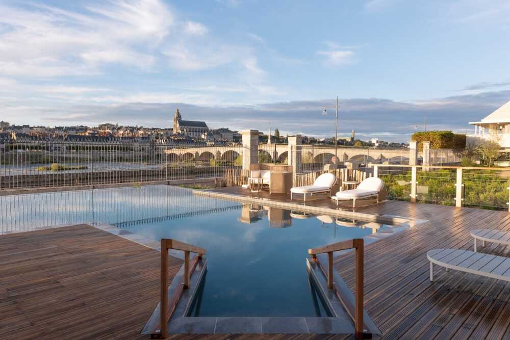 Piscine Extérieure Fleur de Loire