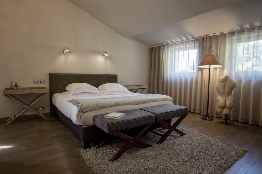 Prieuré-Baumanière chambre