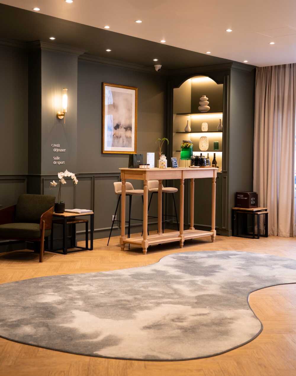 Mercure Paris Bastille Marais le lobby