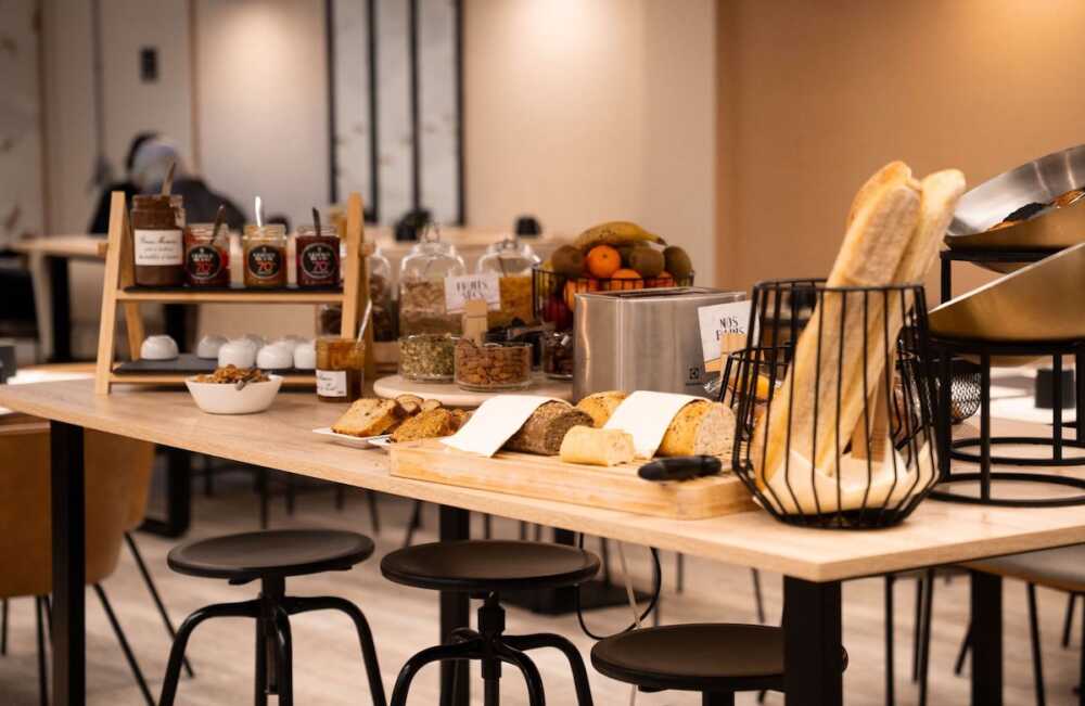 Mercure Paris Bastille Marais salle petit déjeuner