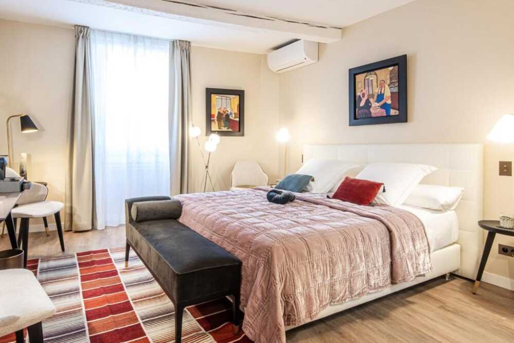 la mère germaine chambre