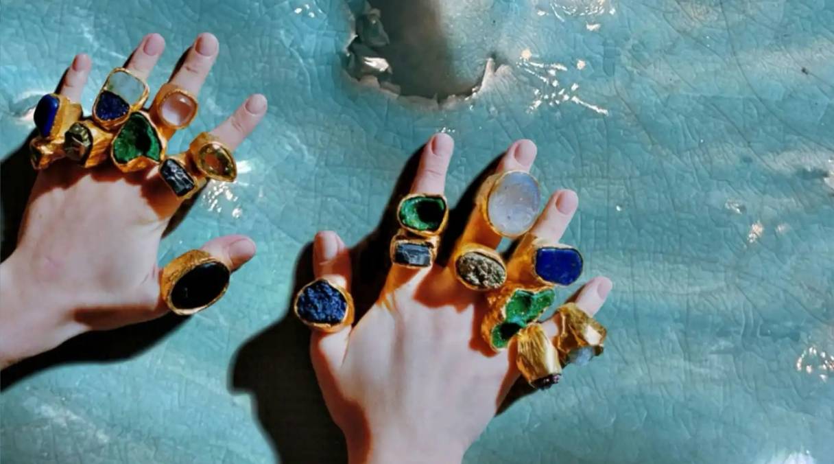 Marques de bijoux de niche : le virage créatif du luxe joaillier